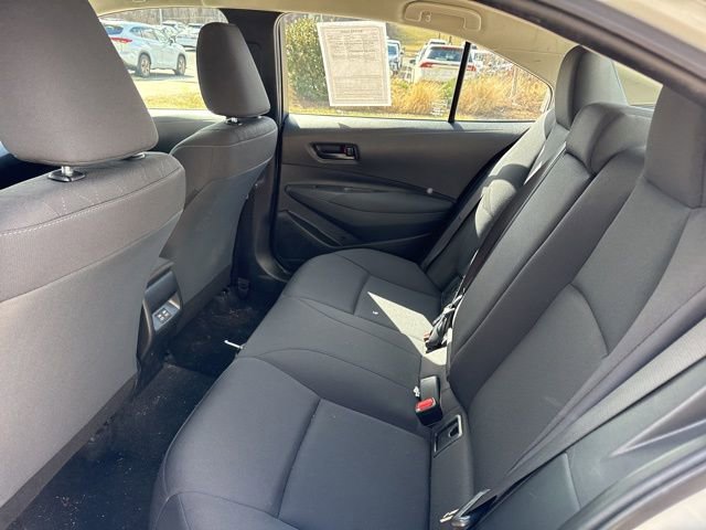 Used 2023 Toyota Corolla LE image 25