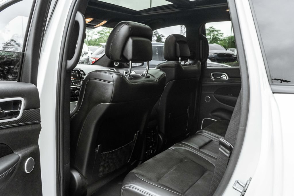 Used 2020 Jeep Grand Cherokee SRT w/ Trailer Tow Group IV AWD/4WD image 30