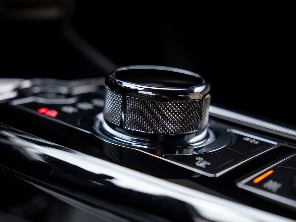 Used 2012 Jaguar XKR R image 28