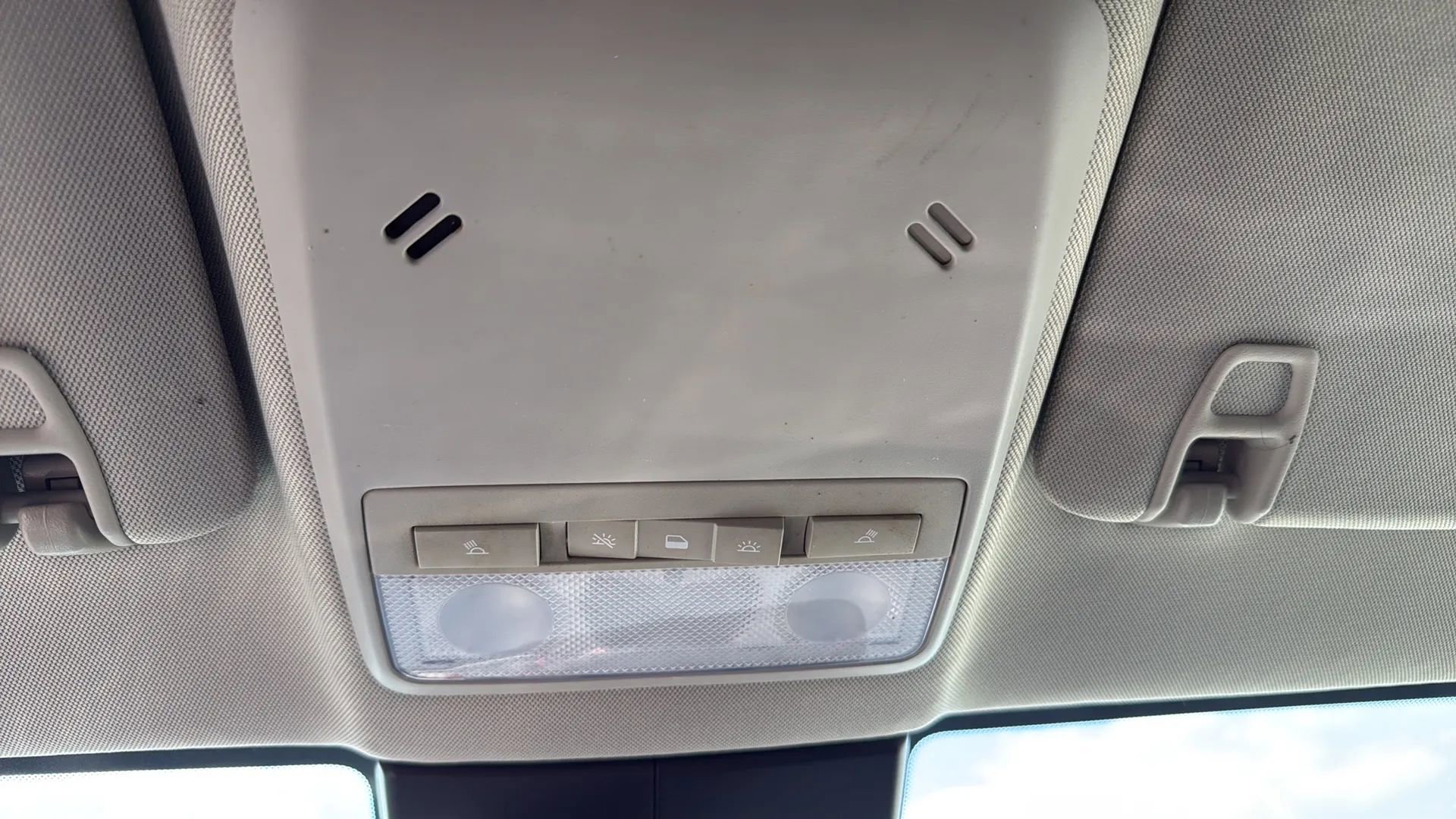 Used 2020 Buick Encore Preferred image 21