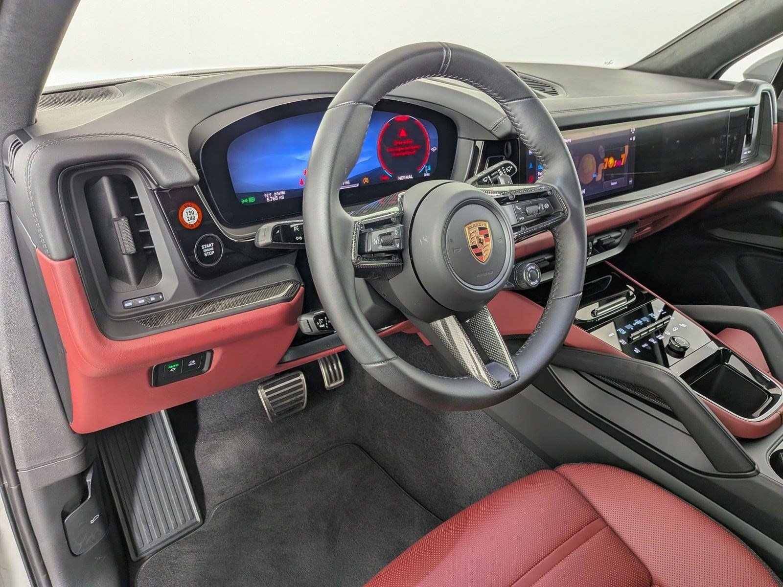 Used 2026 Porsche Cayenne GTS AWD/4WD image 4