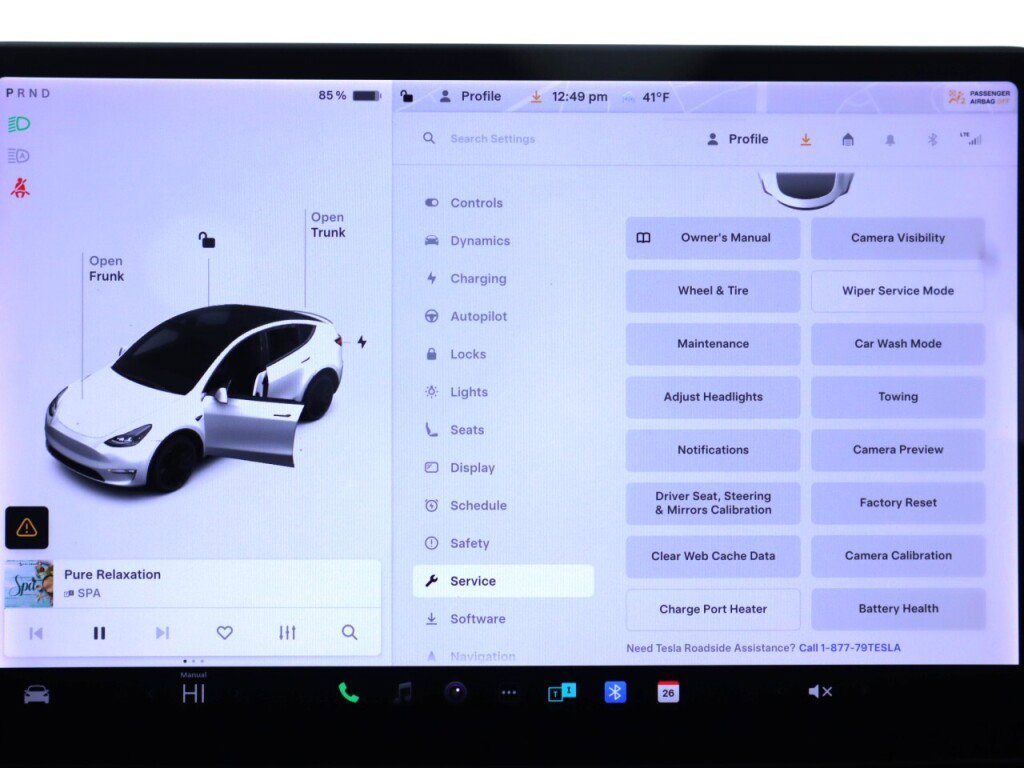 Used 2021 Tesla Model Y Performance image 23