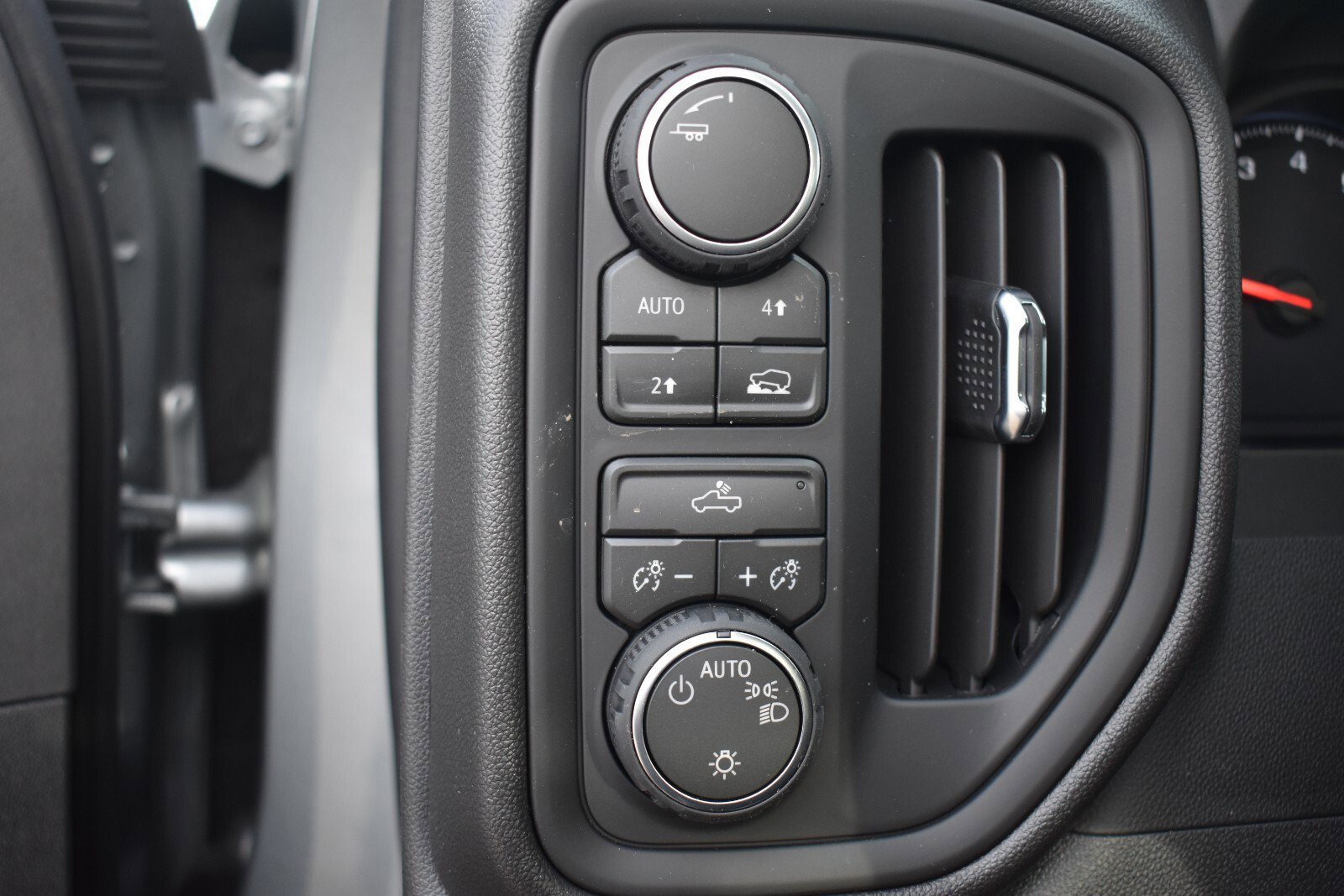 New 2026 Chevrolet Silverado 1500 W/T w/ WT Value Package image 19