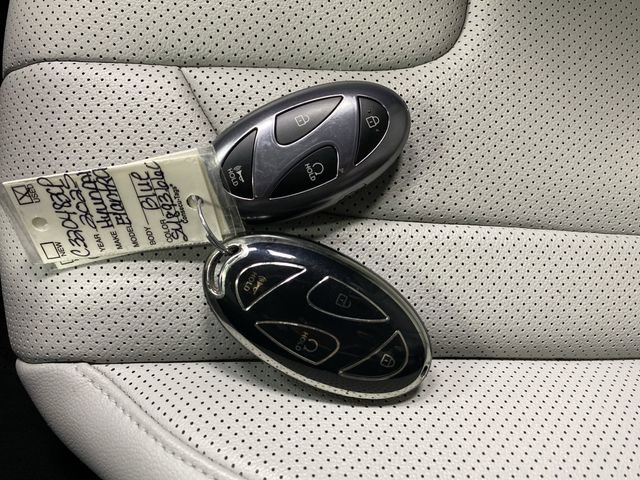 Certified 2025 Hyundai Elantra Limited image 27