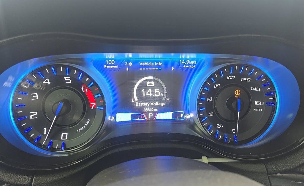 Used 2022 Chrysler 300 S RWD image 11