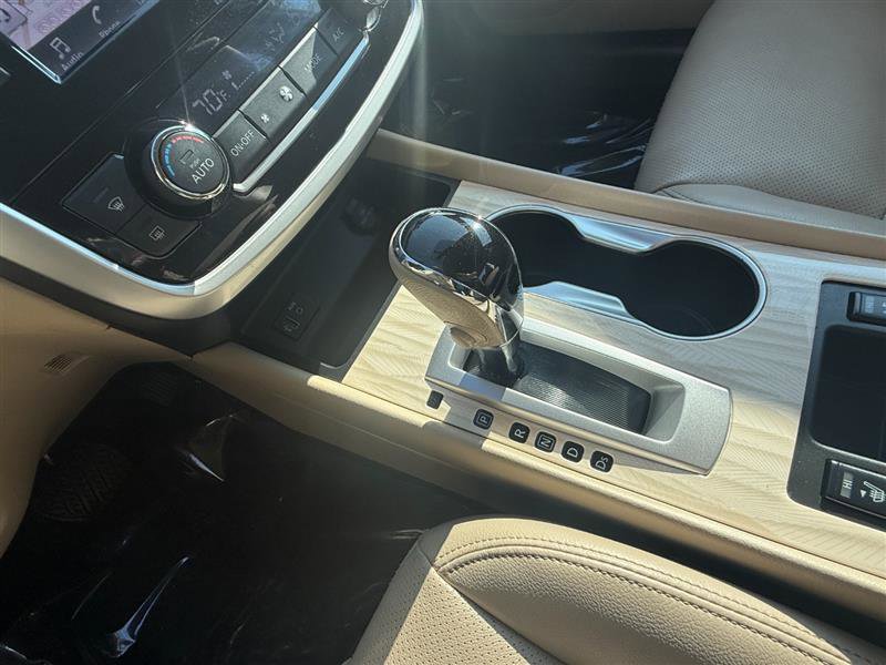 Used 2018 Nissan Altima 2.5 SL w/ 2.5 SL Technology Package image 14