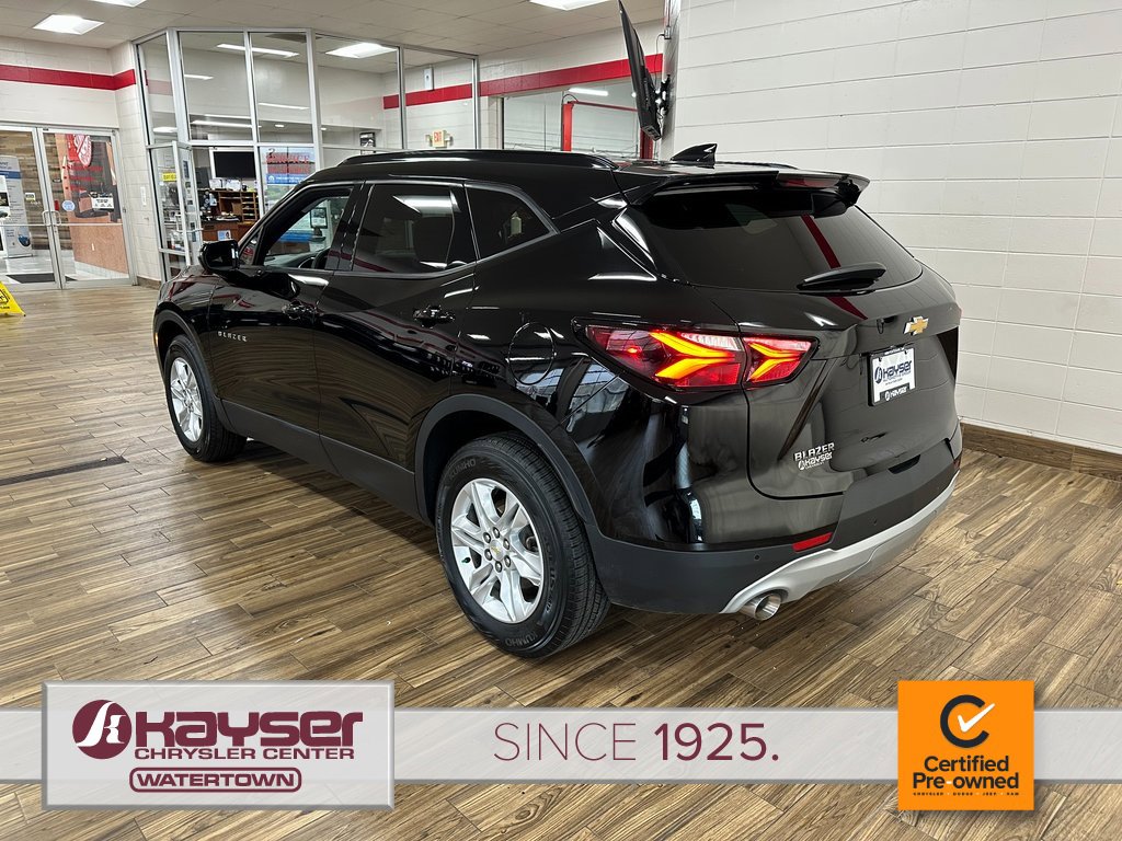 Used 2021 Chevrolet Blazer LT image 3