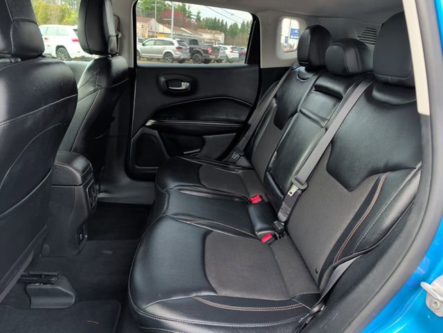 Used 2017 Jeep Compass Latitude image 27