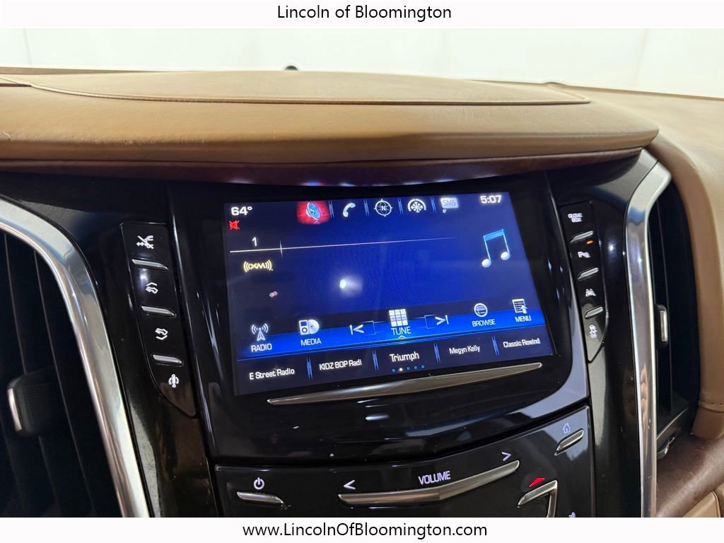 Used 2016 Cadillac Escalade ESV Platinum image 34