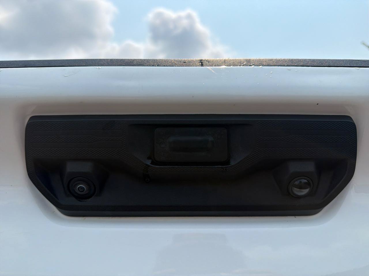 Used 2025 Chevrolet Silverado 2500 LT AWD/4WD image 17
