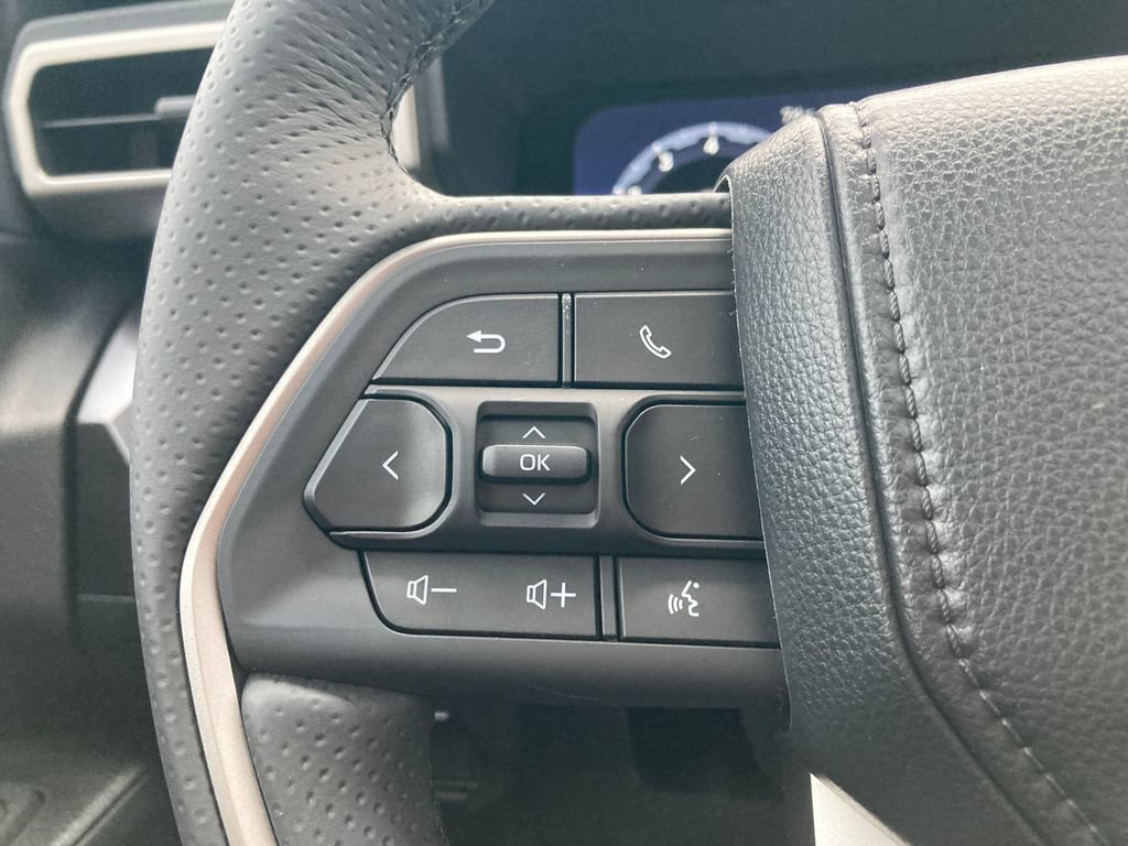 New 2026 Toyota 4Runner TRD Off-Road Premium AWD/4WD image 15