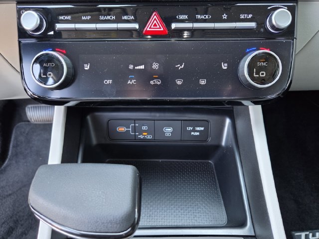 Used 2026 Hyundai Tucson SEL Plus FWD image 23
