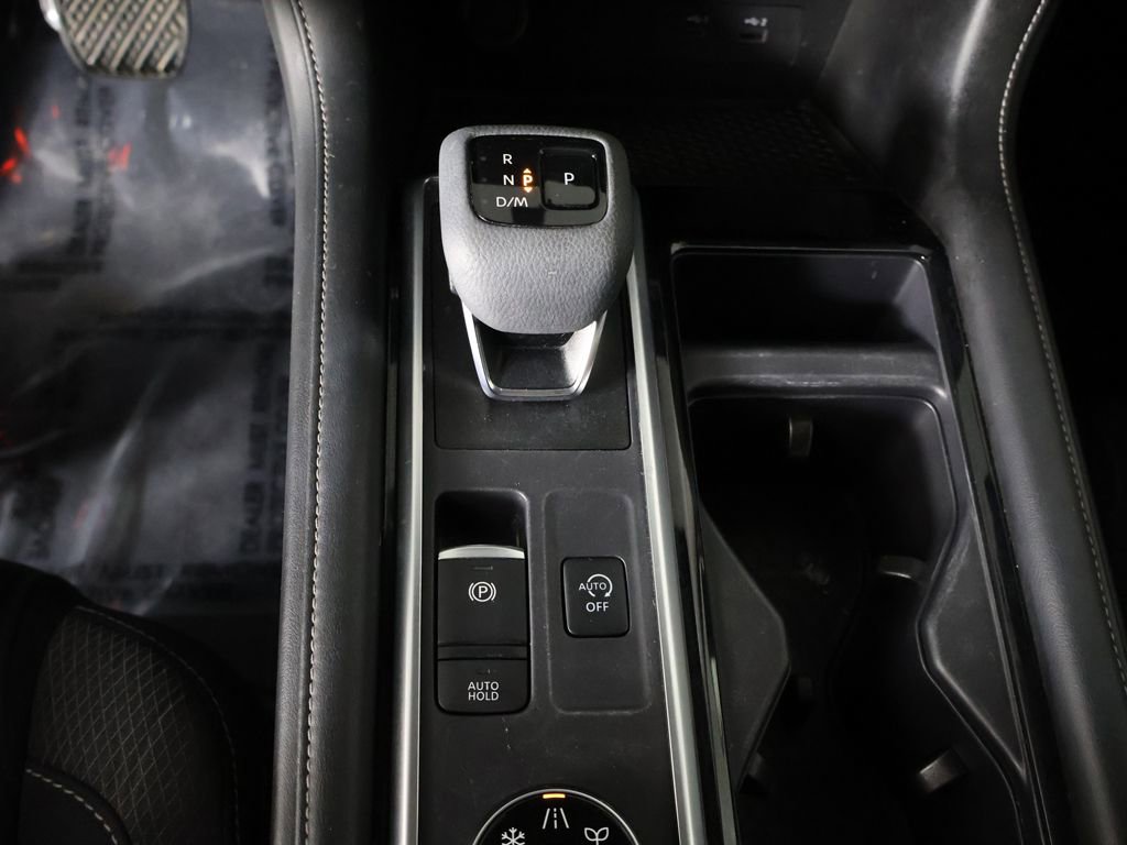 Used 2024 Nissan Pathfinder SV AWD/4WD image 43