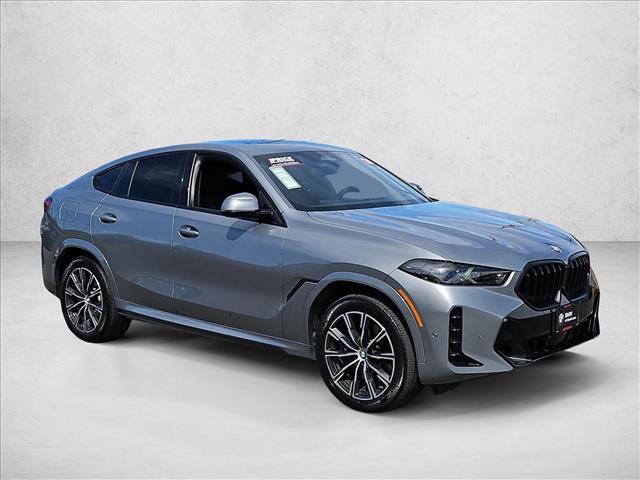 Used 2026 BMW X6 xDrive40i AWD/4WD image 3