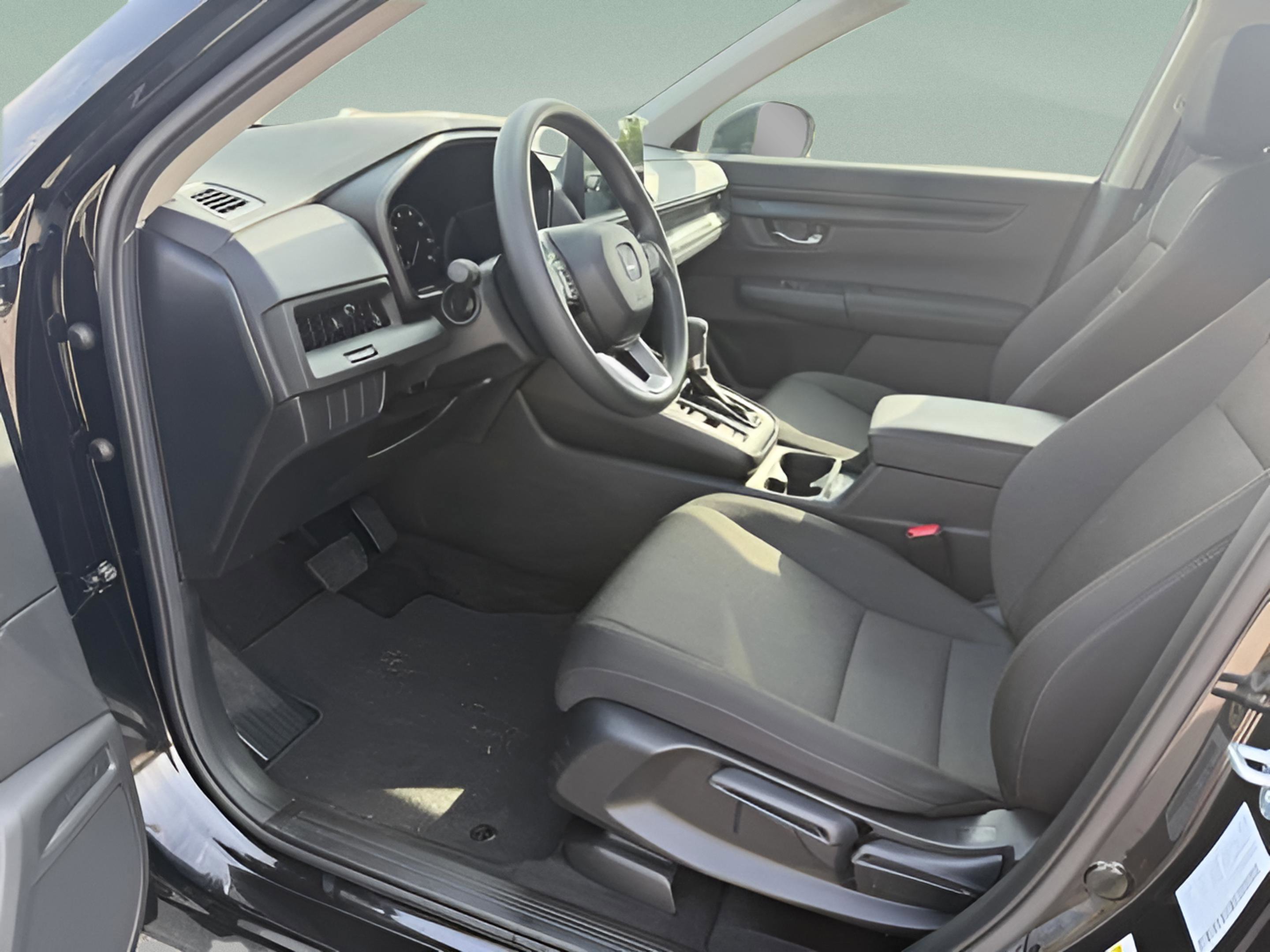 Used 2026 Honda CR-V LX image 9
