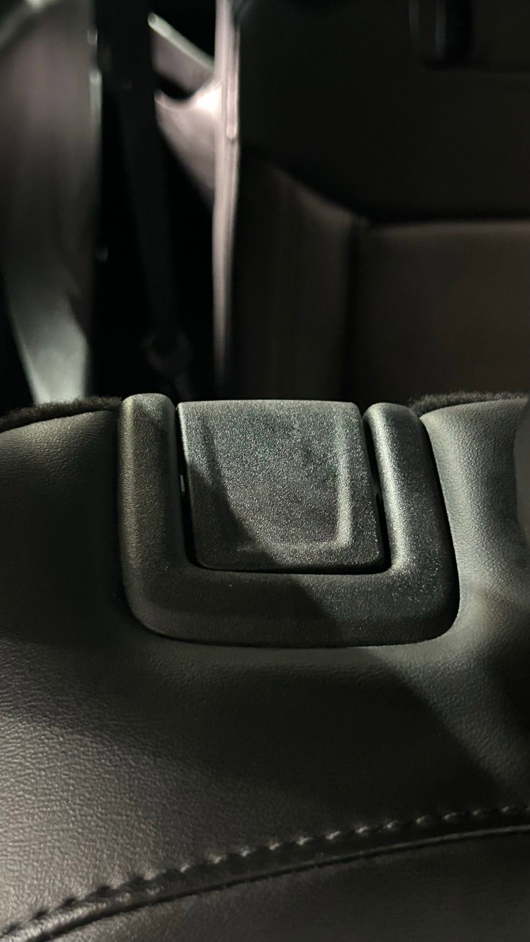 Used 2023 Ford Explorer XLT w/ Equipment Group 202A AWD/4WD image 64