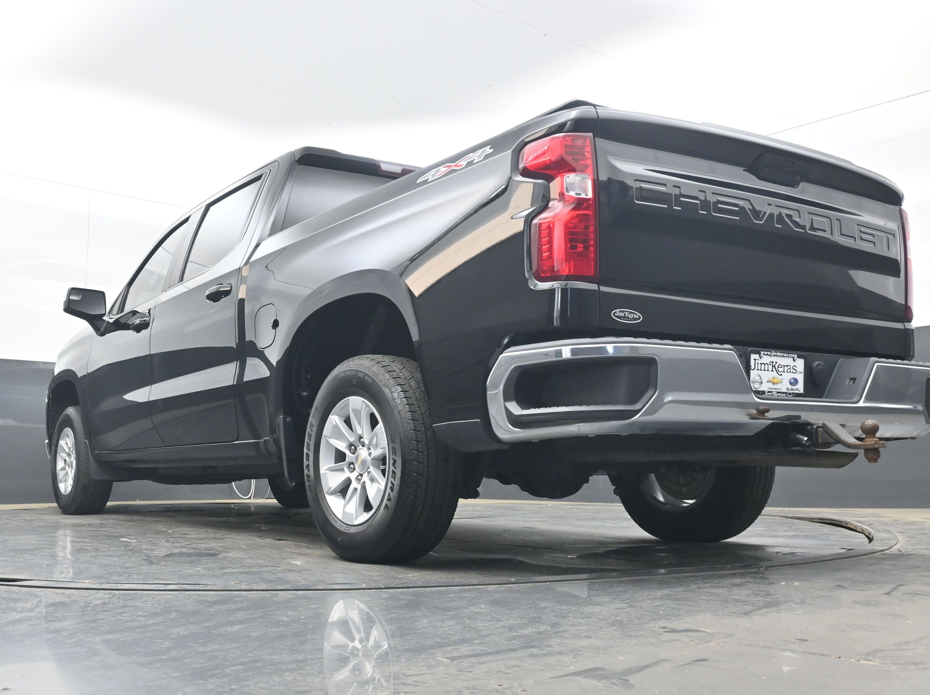 Used 2022 Chevrolet Silverado 1500 LT AWD/4WD image 25