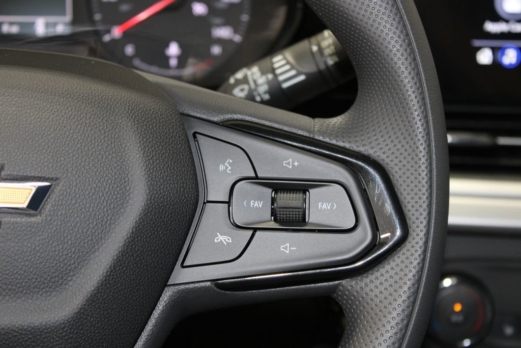 New 2026 Chevrolet Trax LS w/ LS Convenience Package image 29
