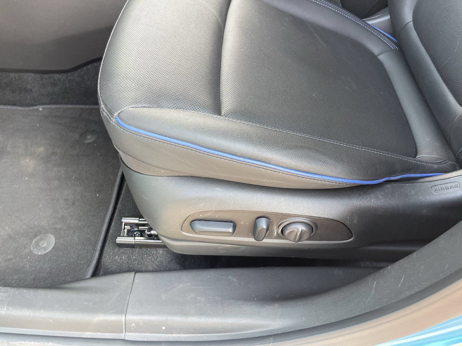 Certified 2026 Buick Encore GX Sport Touring w/ Comfort Package FWD image 21