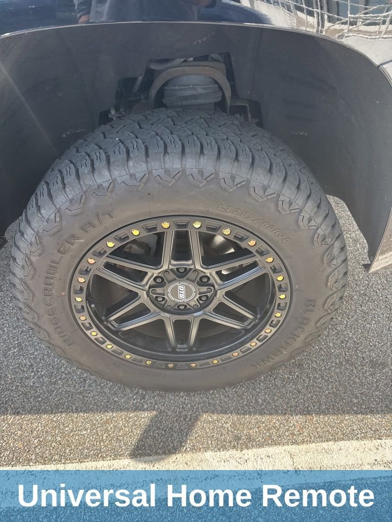 Used 2016 GMC Yukon SLT w/ Open Road Package image 16