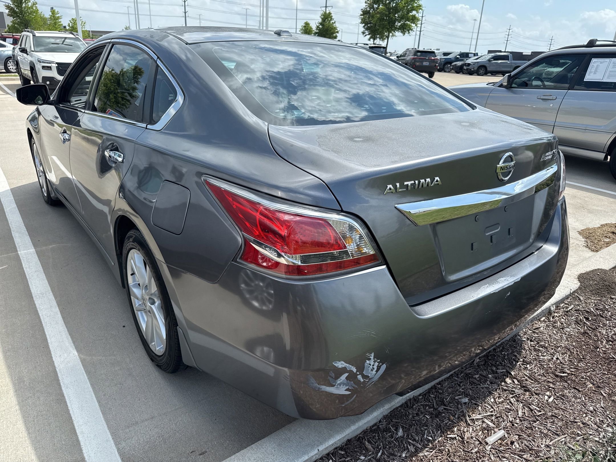 Used 2015 Nissan Altima 2.5 SL w/ Technology Package FWD image 5