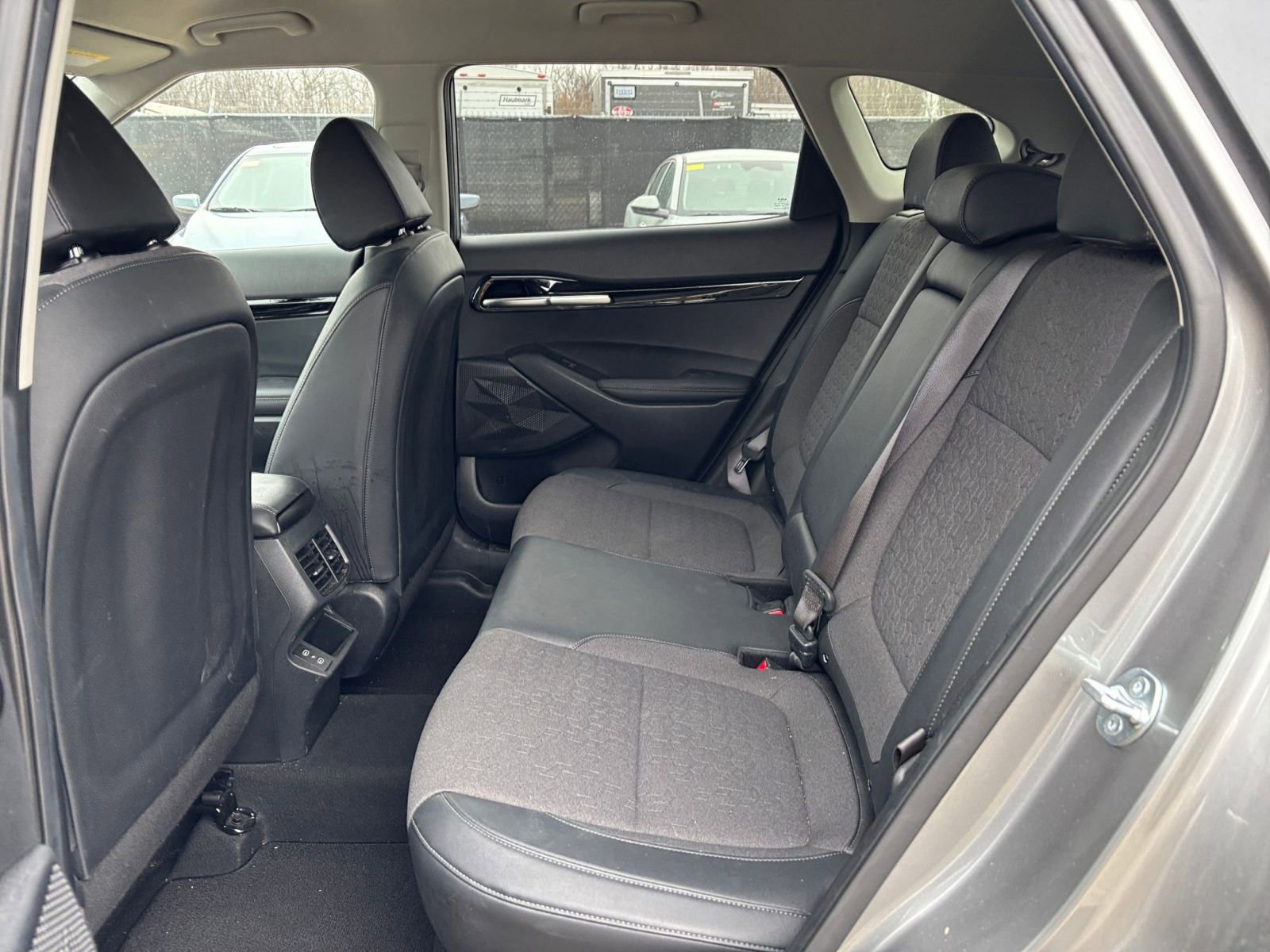 Used 2025 Kia Seltos S FWD image 25