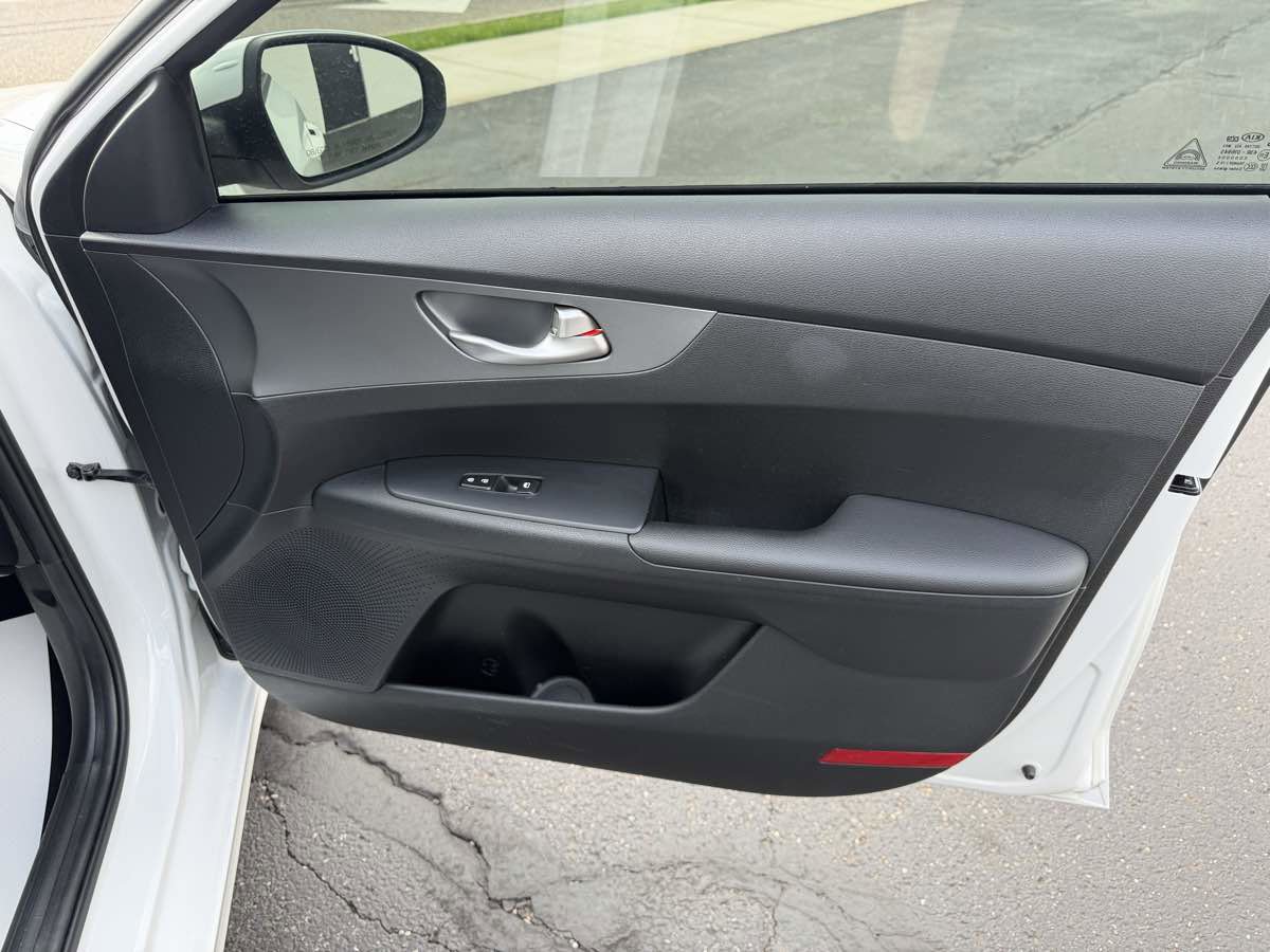 Used 2019 Kia Forte LXS FWD image 20