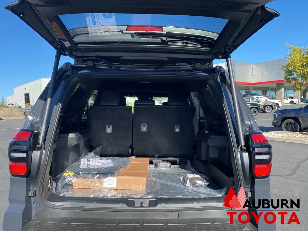 New 2026 Toyota 4Runner TRD Off-Road Premium AWD/4WD image 9