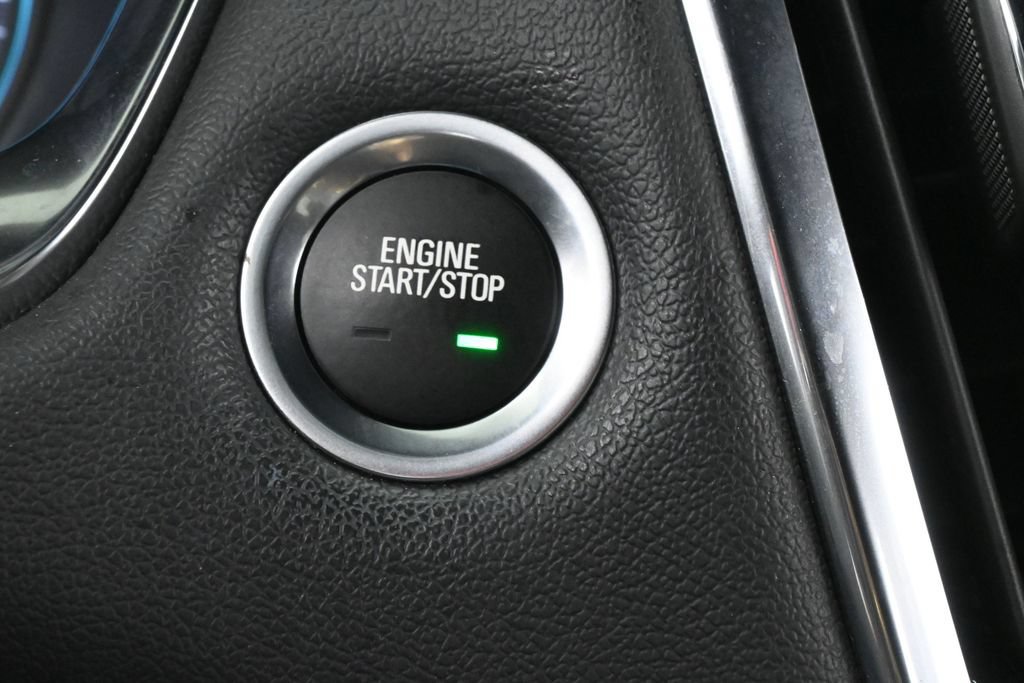 Used 2023 Chevrolet Traverse LT FWD image 28