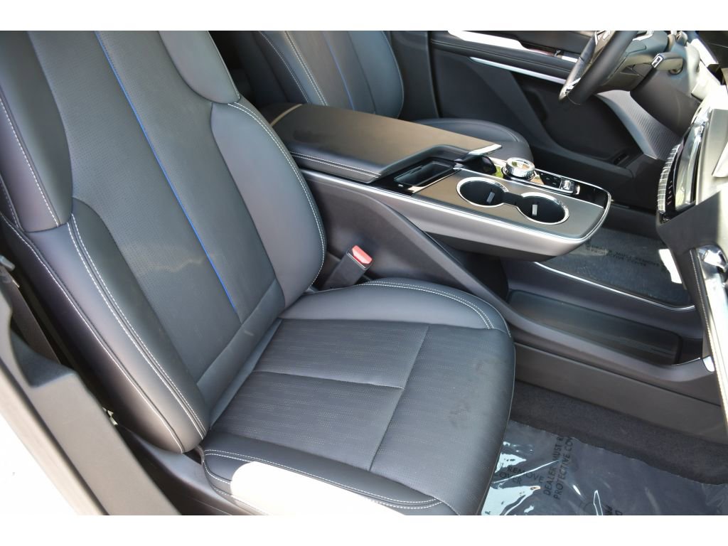 Certified 2024 Cadillac Lyriq Sport w/ LPO, Floor Liner Package AWD/4WD image 28