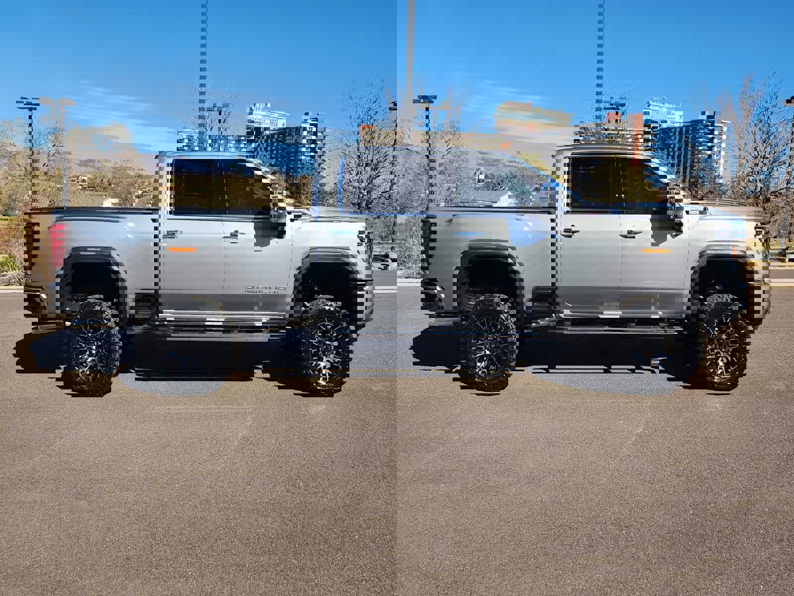 New 2026 GMC Sierra 2500 Denali w/ Denali Reserve Package image 2