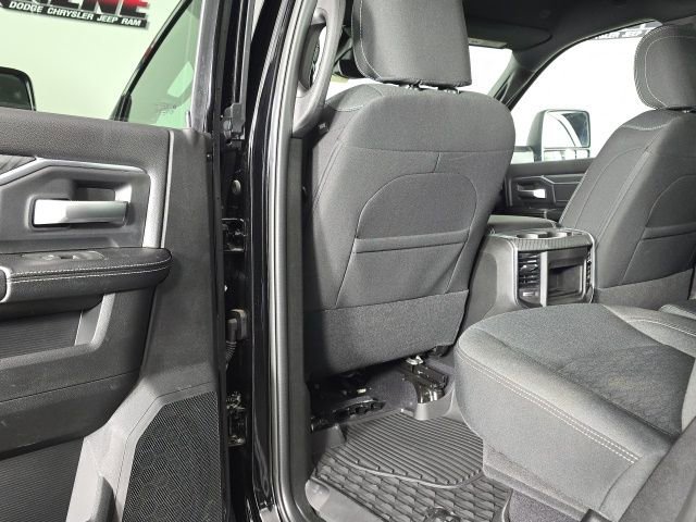 New 2026 RAM 3500 Big Horn image 24