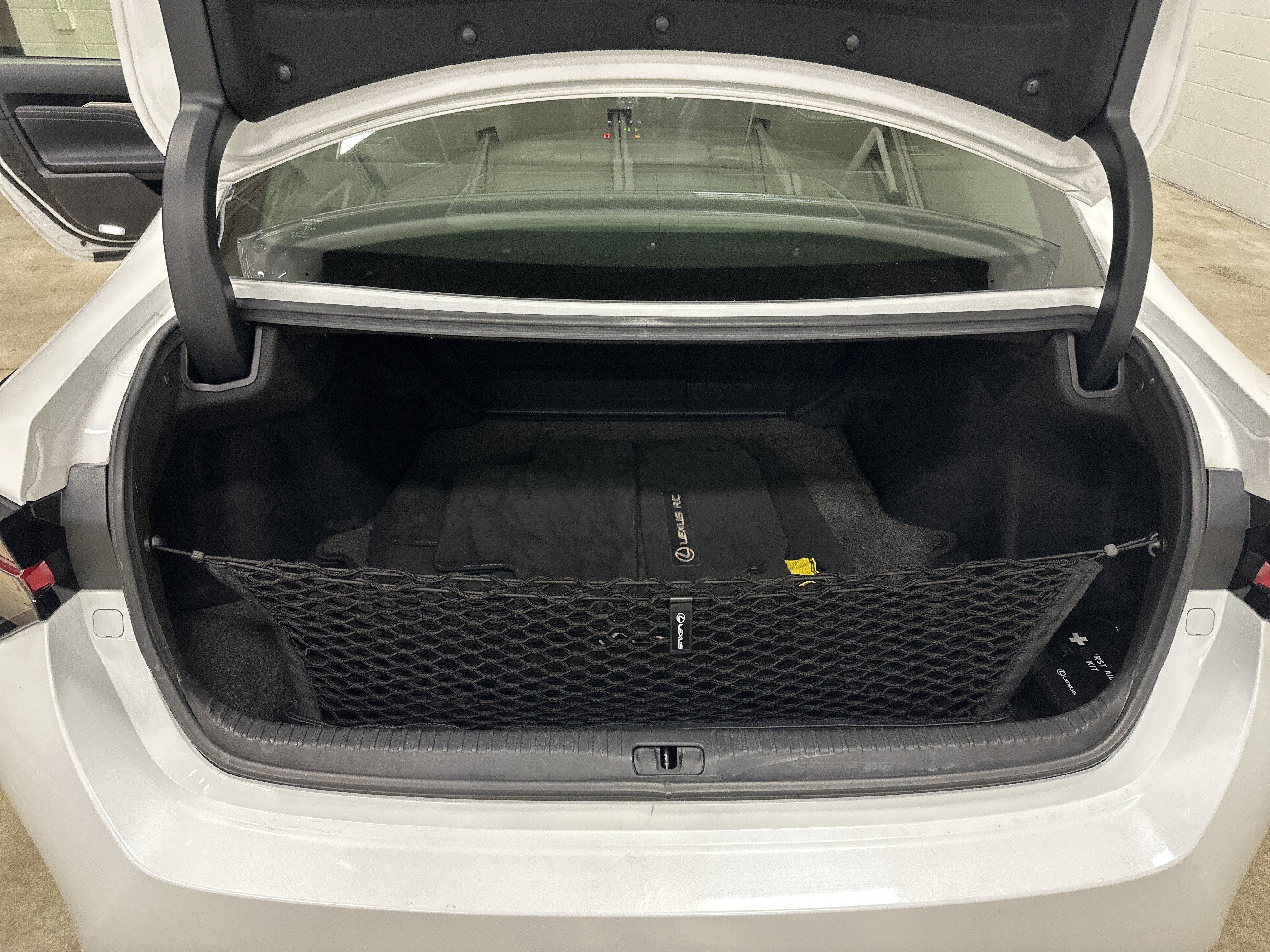 Used 2019 Lexus RC 300 F Sport RWD image 32