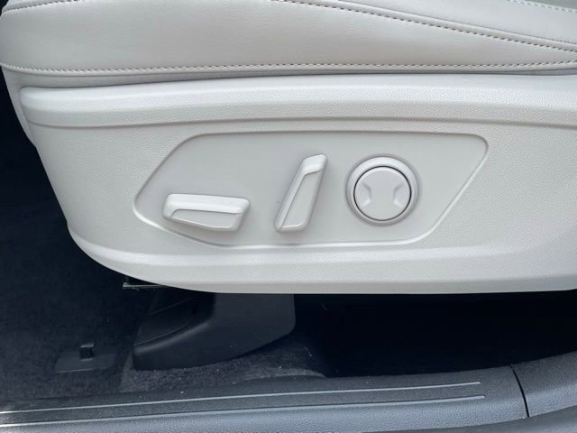 New 2025 Kia Sorento S image 11