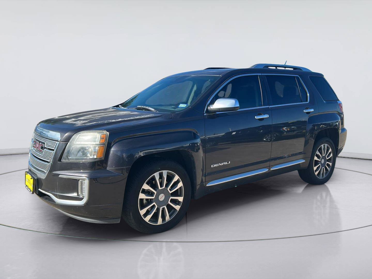 Used 2016 GMC Terrain Denali FWD video 1