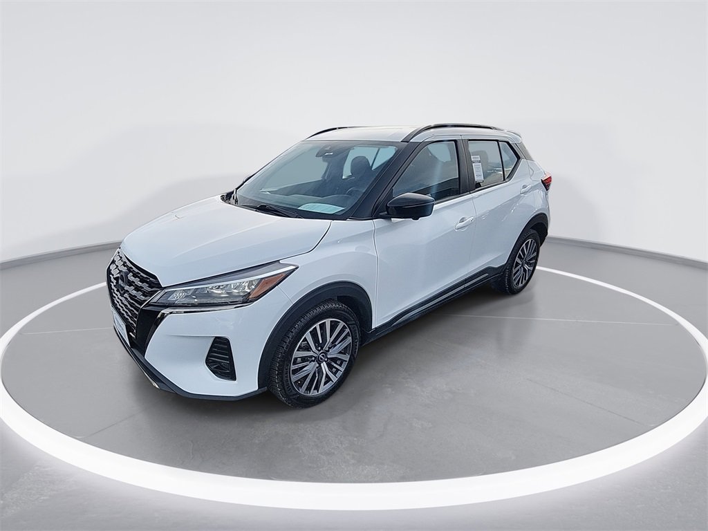 Certified 2024 Nissan Kicks SR video 4