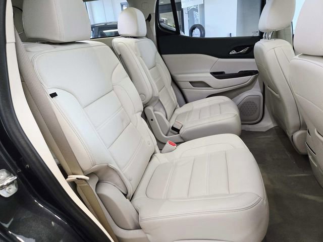 Used 2022 GMC Acadia Denali w/ LPO, Floor Liner Package image 13