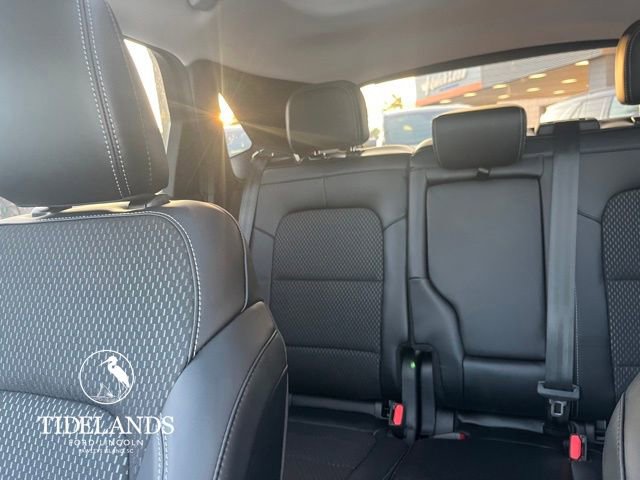 New 2025 Ford Escape SE w/ Class II Trailer Tow Package image 30