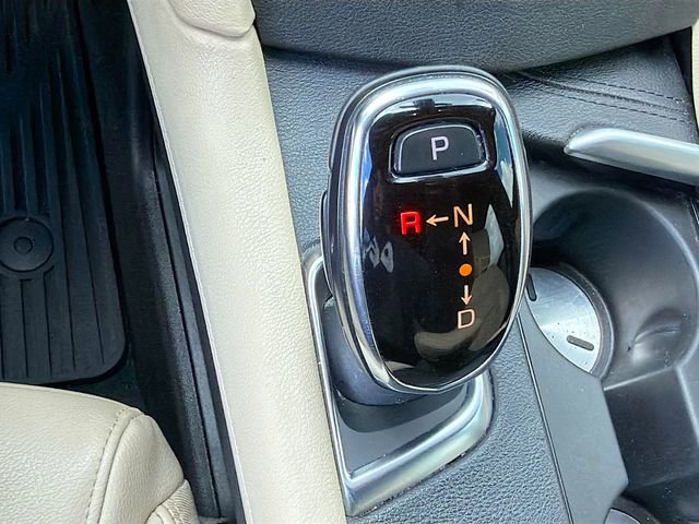 Used 2018 Cadillac XT5 FWD image 28