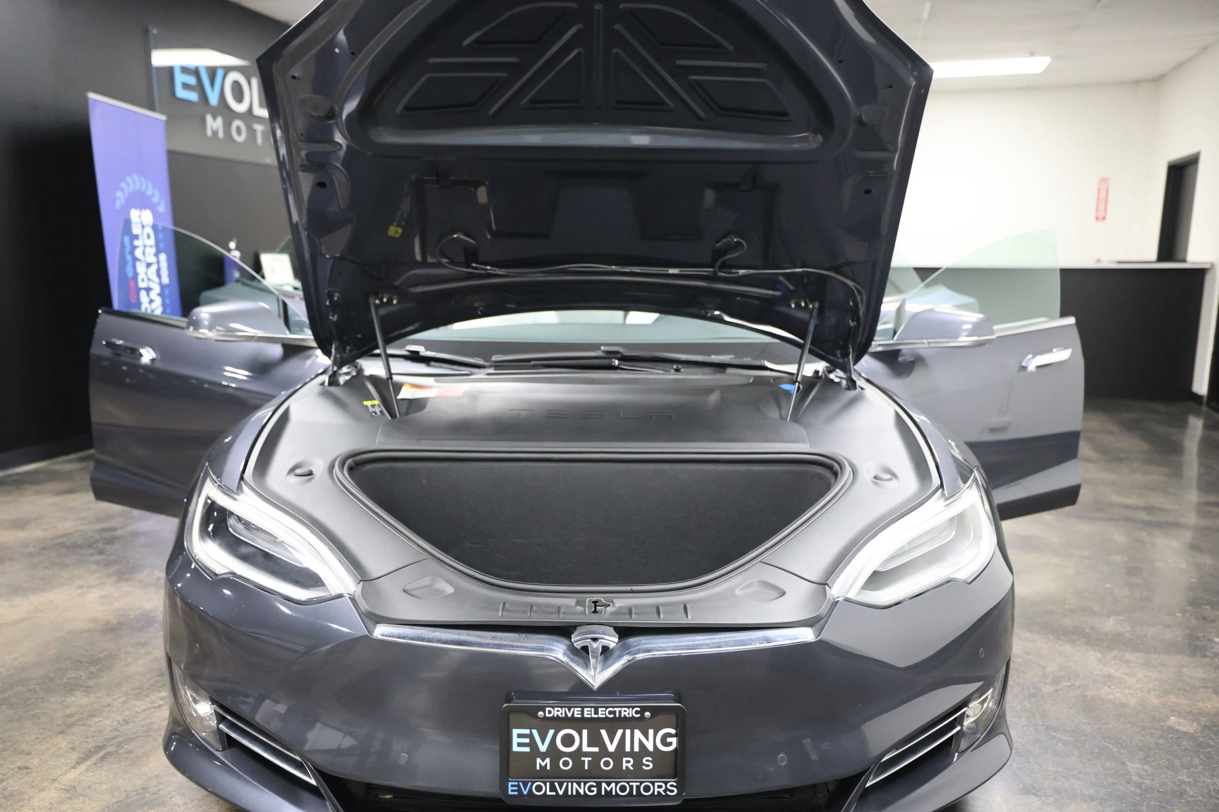 Used 2017 Tesla Model S 100D image 49