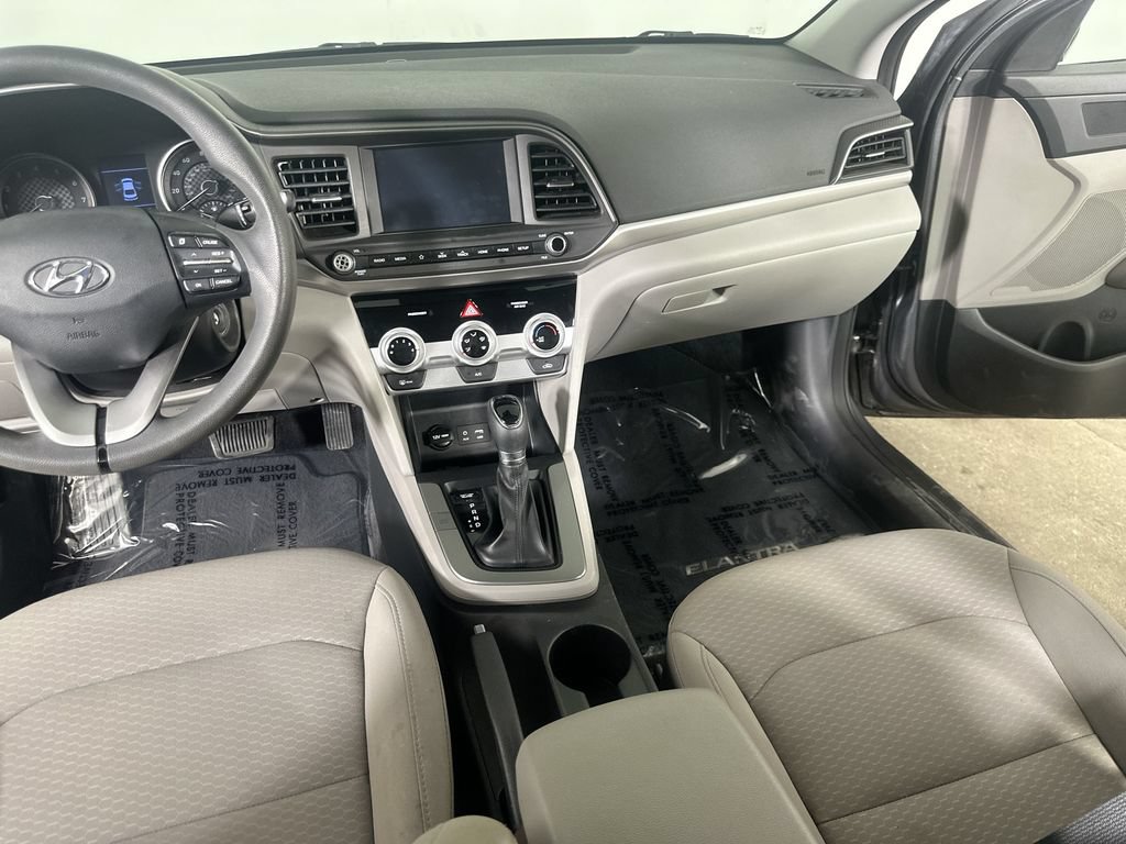 Used 2019 Hyundai Elantra SEL FWD image 21