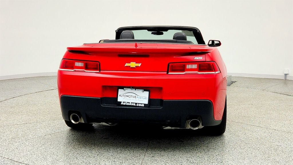 Used 2015 Chevrolet Camaro SS RWD image 6