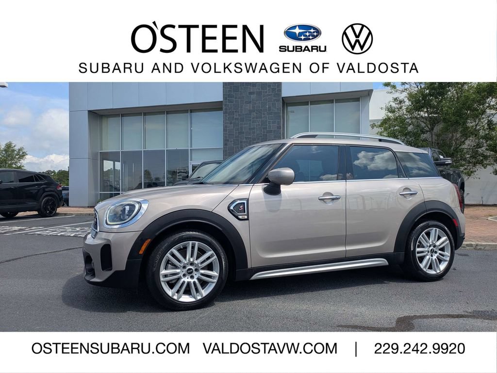Used 2024 MINI Cooper Countryman S FWD image 1