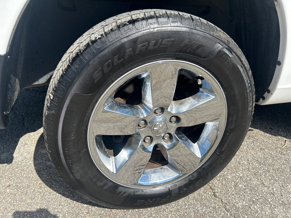 Used 2019 RAM 1500 Big Horn RWD image 20