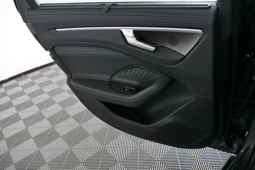 New 2026 Audi A6 Premium Plus AWD/4WD image 12