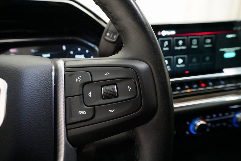 Used 2024 GMC Sierra 1500 Elevation image 18