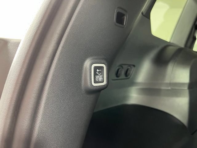 Used 2026 Jeep Cherokee Limited AWD/4WD image 41