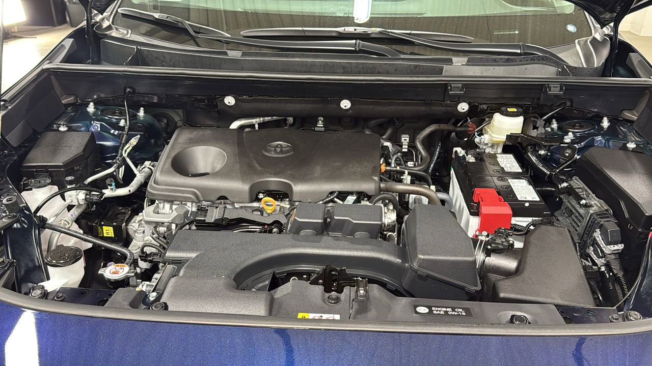 Certified 2025 Toyota RAV4 XLE w/ Convenience Package image 25