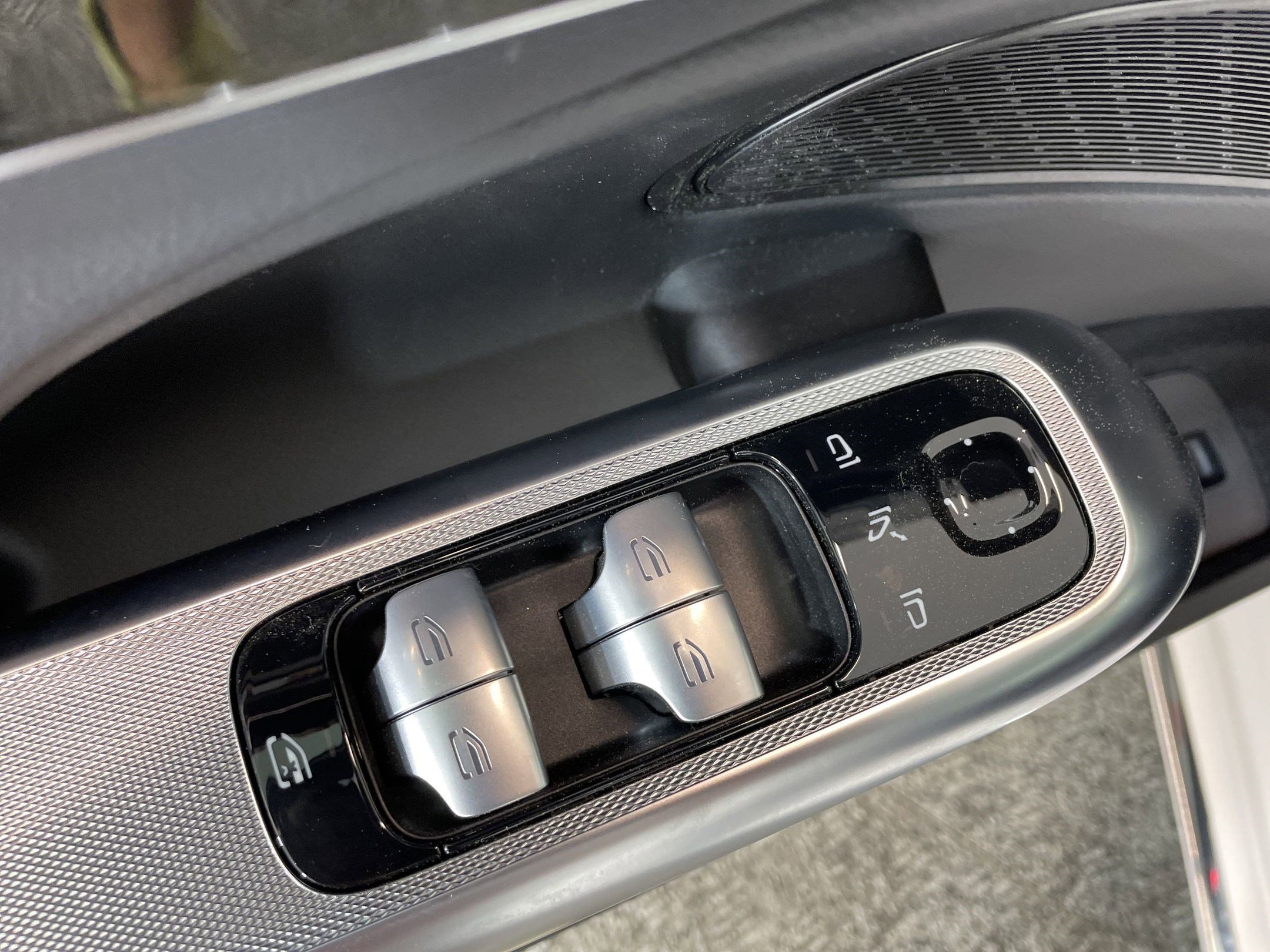 Certified 2025 Mercedes-Benz E 350 Sedan image 11