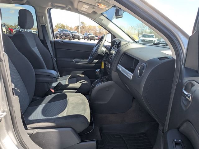 Used 2016 Jeep Compass Sport w/ Power Value Group image 23